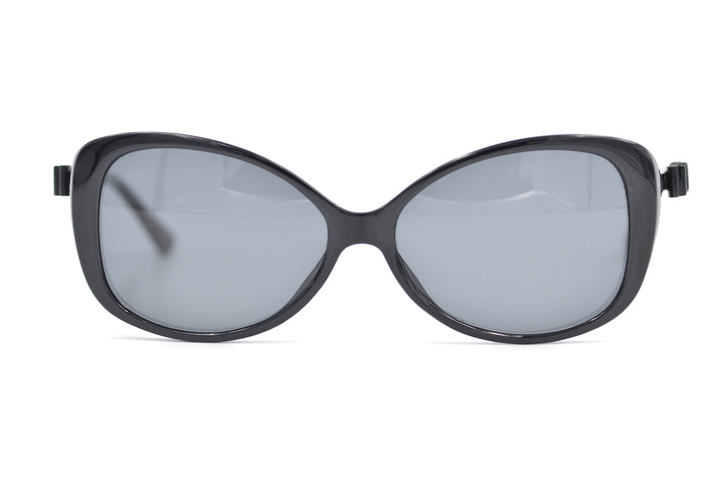 Bow retro style cat eye sunglasses. Black cat eye sunglasses. Cheap black cat eye sunglasses. Sustainable sunglasses.