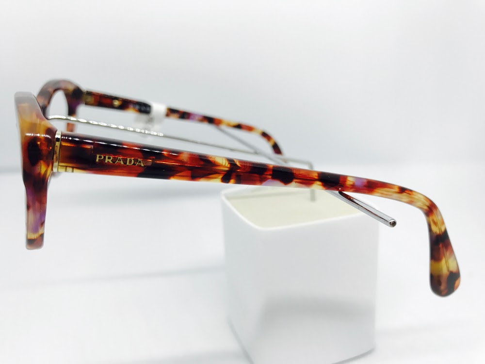 Bold tortoiseshell Prada designer frames