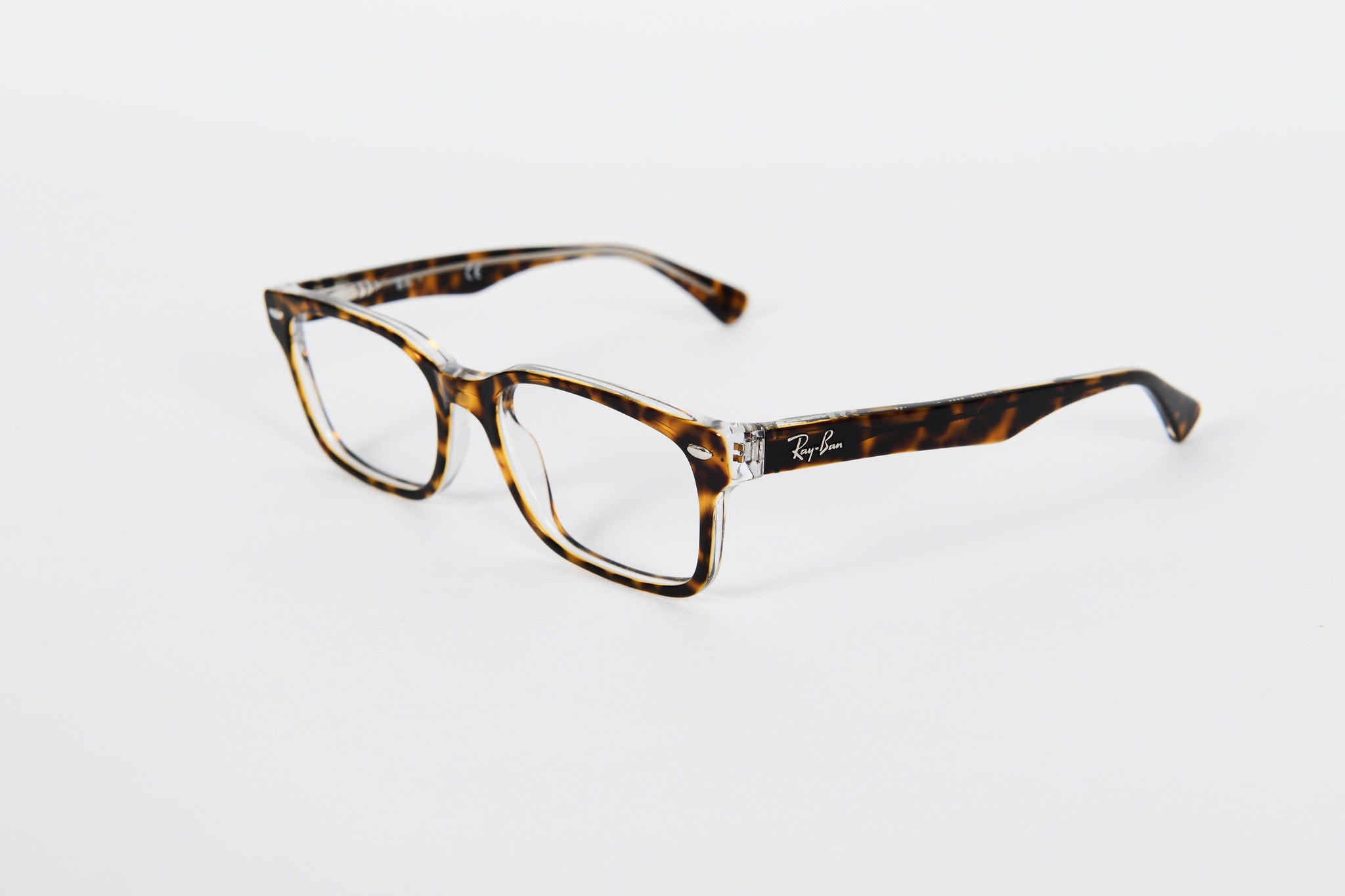 High contrast tortoiseshell Ray-Ban