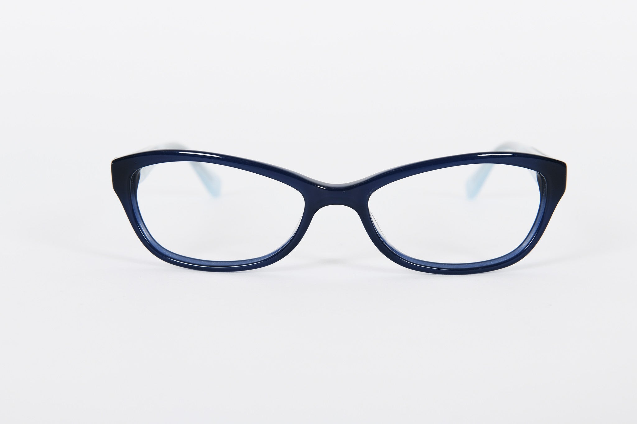 Dark blue Guess frame with pale blue sides and logo