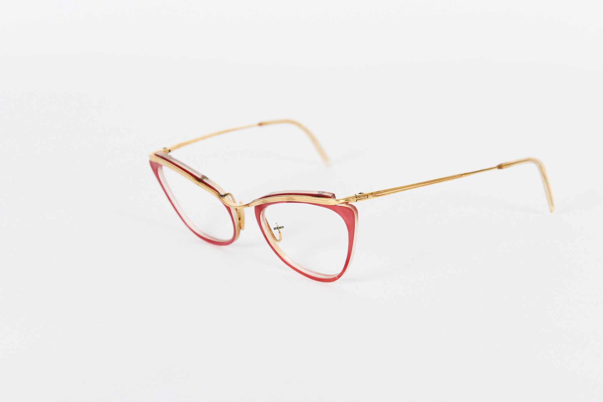 Dark pink and gold 1950s cateye frames