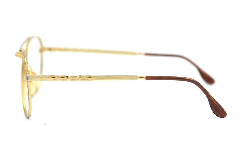 Akash men's metal aviator vintage glasses.