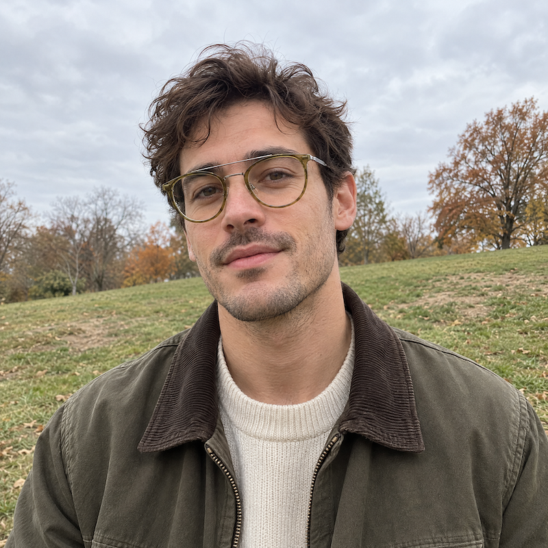 Archie Combination Men's Aviator Glasses on Model