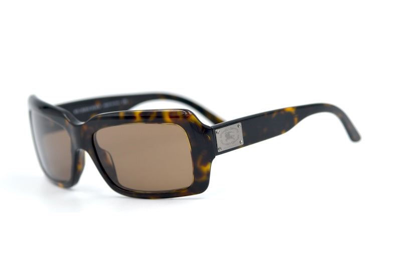 Burberry 4063 Sunglasses. Women's Burberry sunglasses. Brown wrap around sunglasses. Sustainable sunglasses.