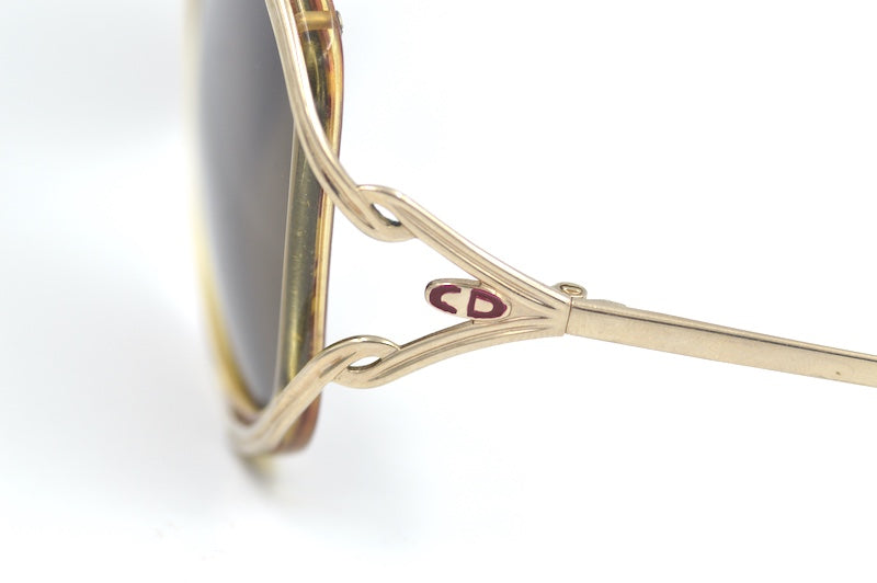 Christian Dior red and gold 80s oversized vintage sunglasses. Women's cheap Dior sunglasses. 