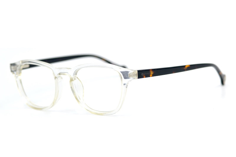Converse 06 crystal glasses. Sustainable refurbished glasses. Converse glasses online.