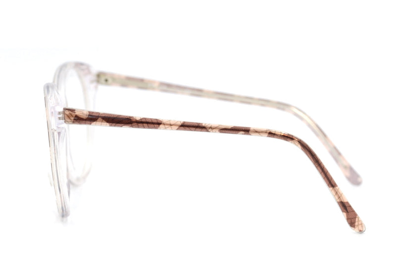 Zoe 2214 women's 80s oversized vintage glasses. Sustainable eyewear.