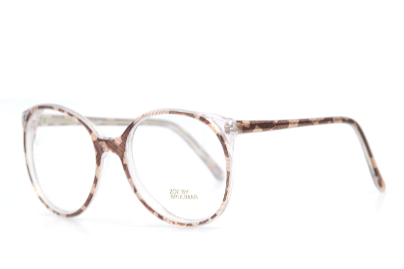 Zoe 2214 women's 80s oversized vintage glasses. Sustainable eyewear.