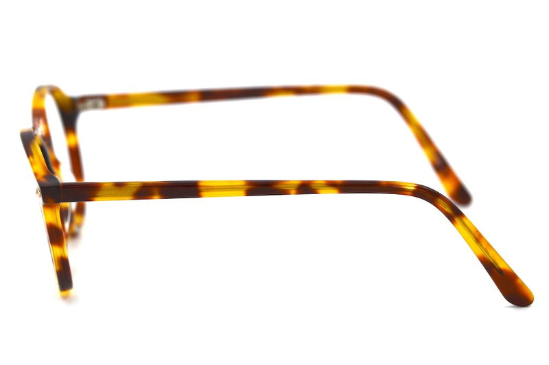 Tan Retro Glasses. Round Retro Glasses. Round Vintage Inspired Glasses. Round Glasses. Round Tortoiseshell Glasses. 