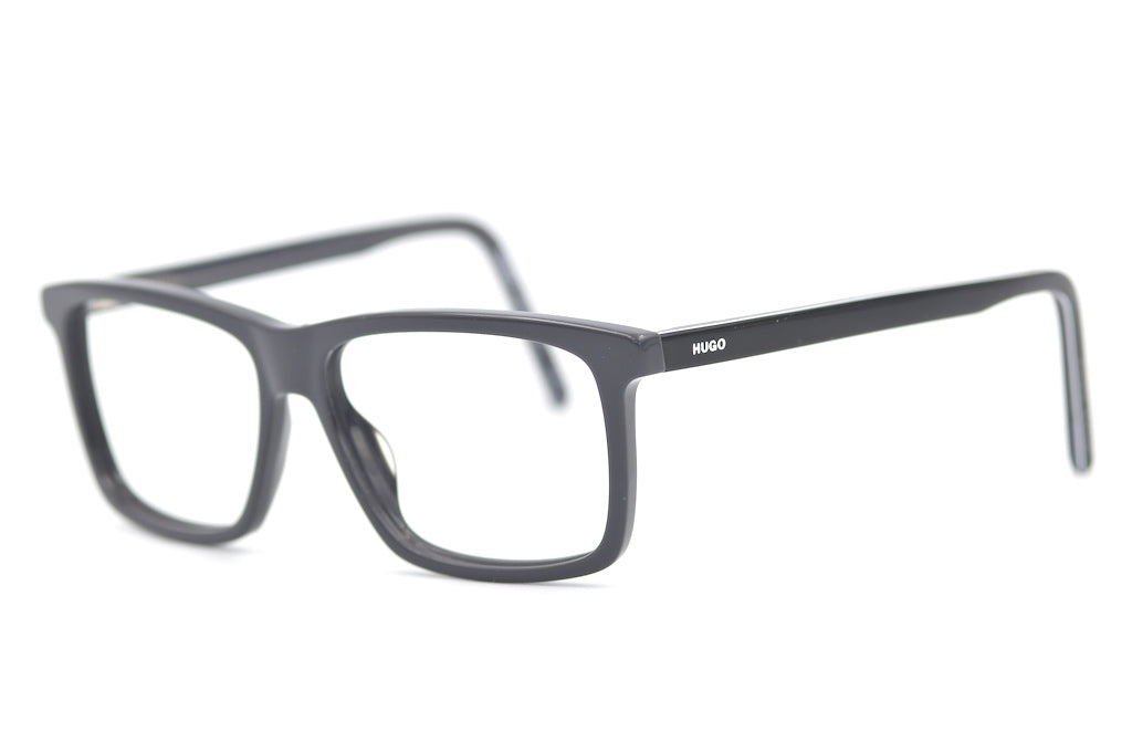Hugo Boss 04 designer glasses. Upcycled Hugo Boss glasses. Sustainable designer glasses. Retrospecced