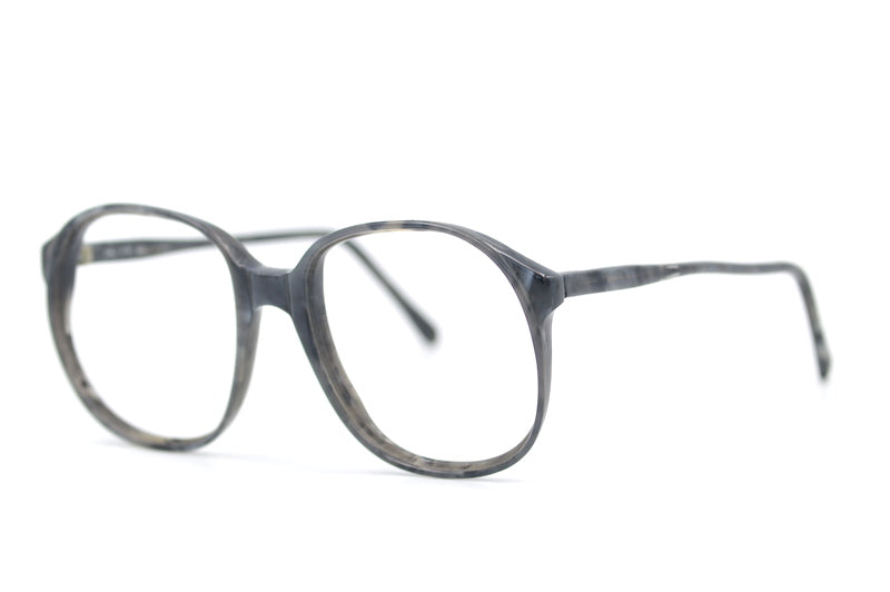 Image unisex grey oversized 80s glasses. Retro vintage glasses. Prescription vintage glasses. 