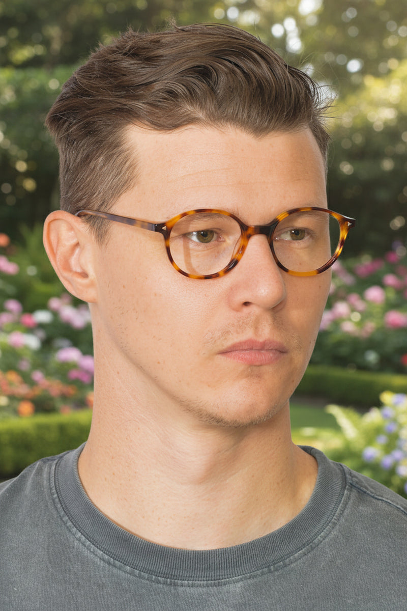 Tan Retro Glasses. Round Retro Glasses. Round Vintage Inspired Glasses. Round Glasses. Round Tortoiseshell Glasses.