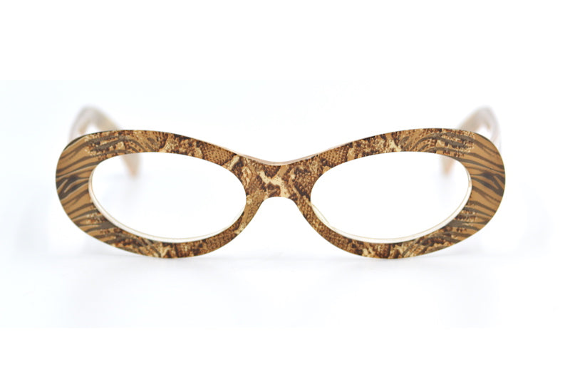 Pritti Donna 846 glasses. Women's designer glasses. Animal print oval glasses. Cheap designer glasses. 