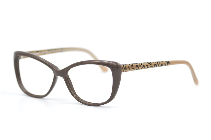 Isabell cat eye glasses. Sustainable glasses online. Brown cat eye glasses. 50s style cat eye glasses.