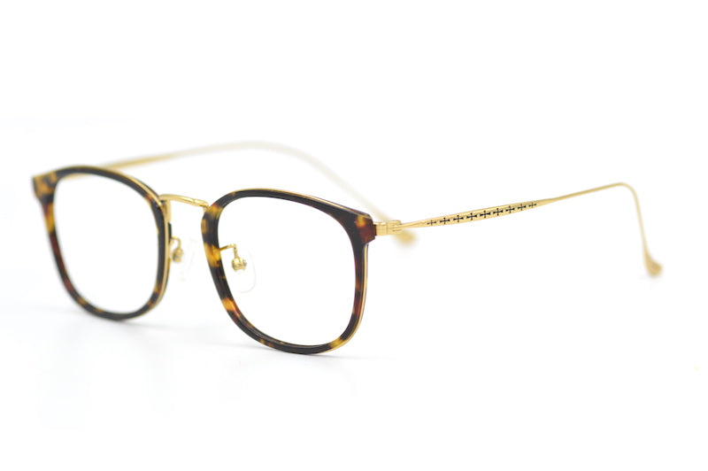 CH5110 unisex glasses. Brown mottled glasses with gold metal sides. Sustainable glasses. Refurbished glasses. Up-cycled glasses online.  