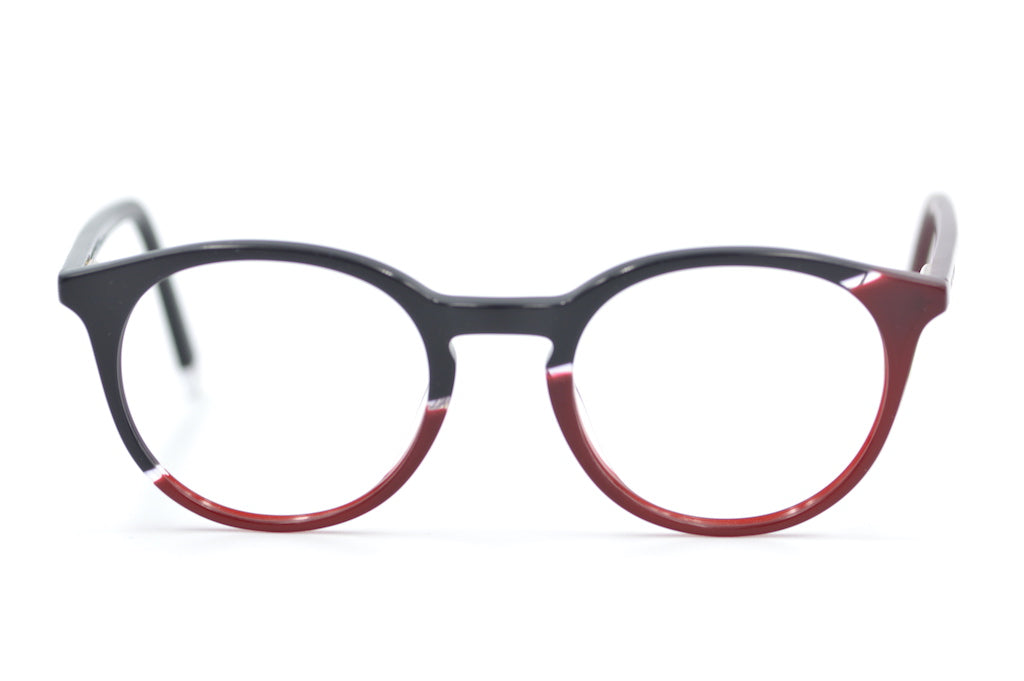 Miki Ninn 10 retro style glasses. Cheap prescription glasses. Sustainable glasses. Red and black glasses. Unisex glasses.