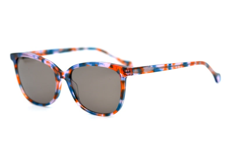 Peppa women's retro sunglasses. Affordable prescription sunglasses. Sustainable sunglasses.