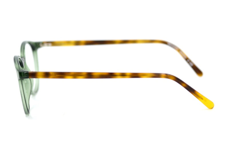 Dermot green round women's retro glasses. Women's sustainable glasses.