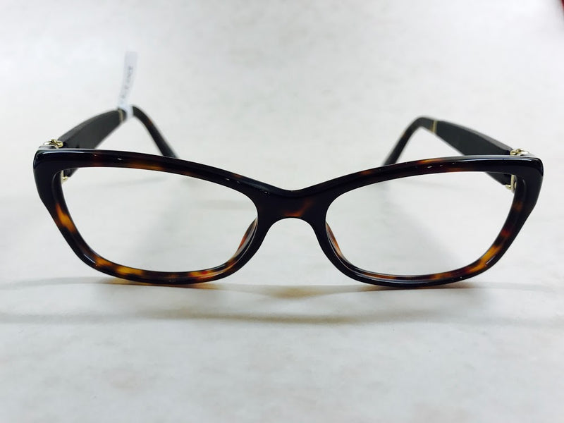 Tortoiseshell Gucci frames with leather sides