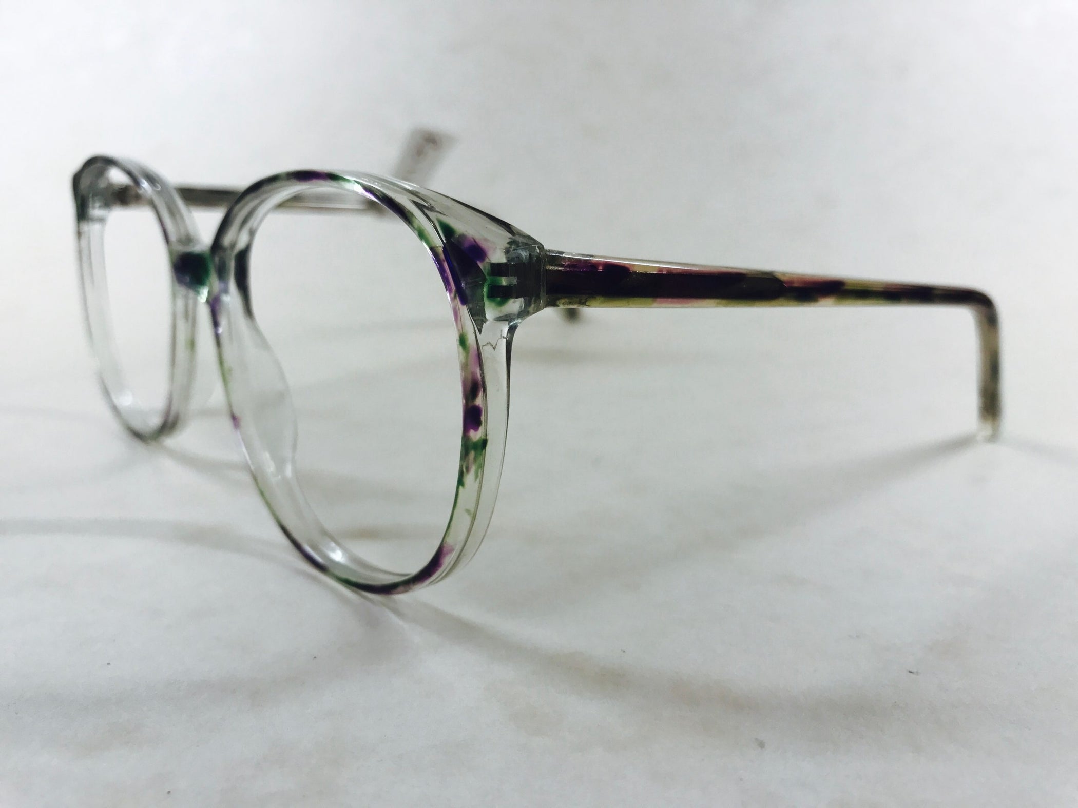 1980s crystal frame with green and purple mottle