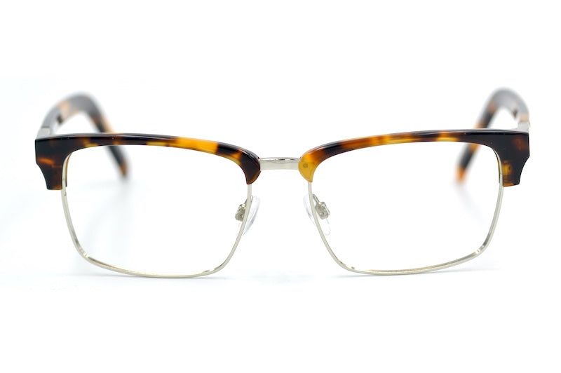 French Connection 01 men's designer glasses. Brow-line men's glasses. Club master style men's glasses. Men's sustainable glasses.