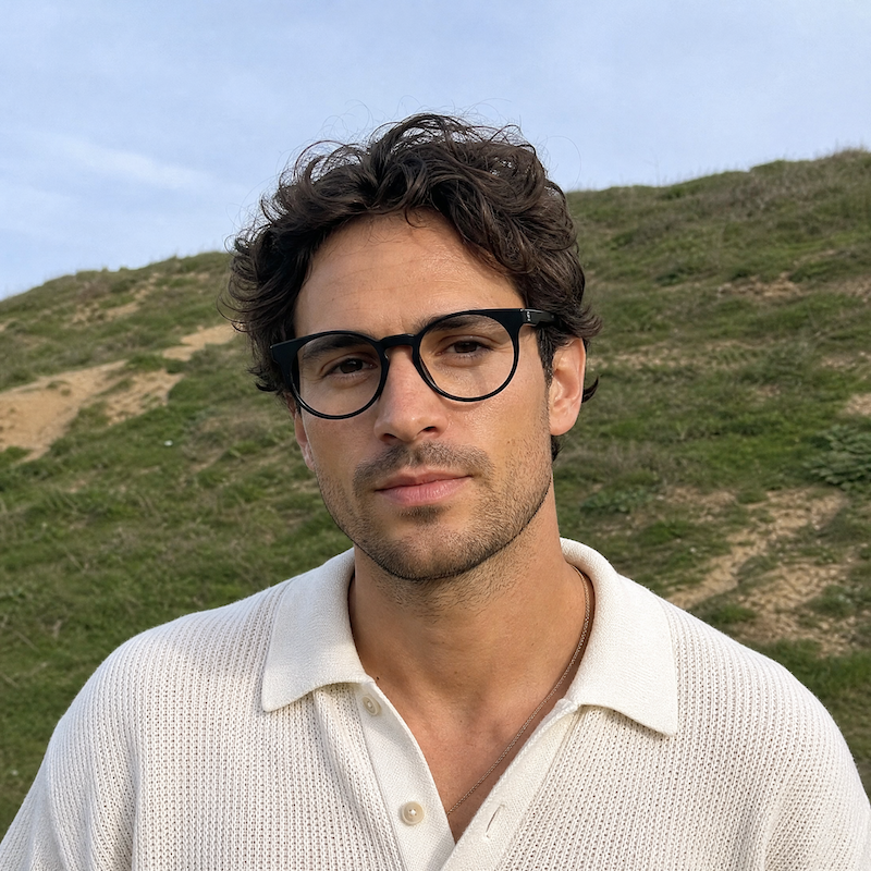 G-Star unisex glasses. G-Star Lorin glasses. Black oversized round glasses.