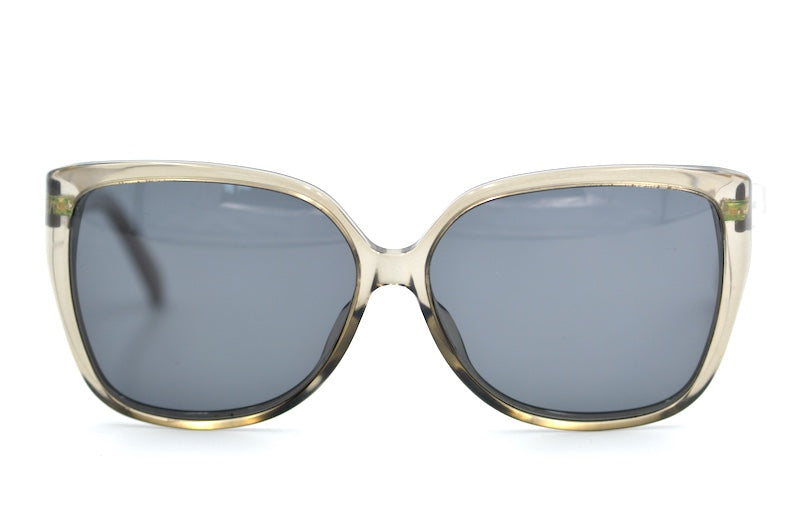 Gucci 3180 oversized square sunglasses. Refurbished sustainable sunglasses. Women's Gucci sunglasses. 
