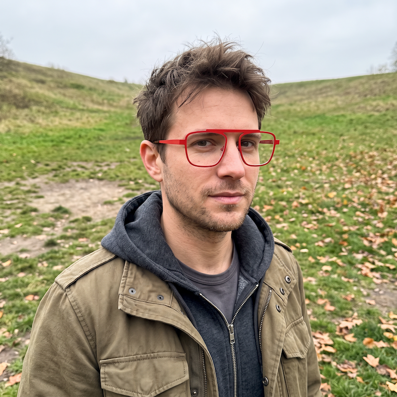 Kelinse Arnold men's red aviator glasses on a male model