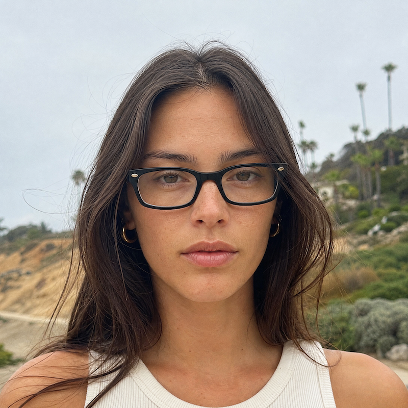 Ray-Ban 5150 2034 glasses. Unisex Ray-Ban glasses. Black rectangular Ray-Ban glasses. 