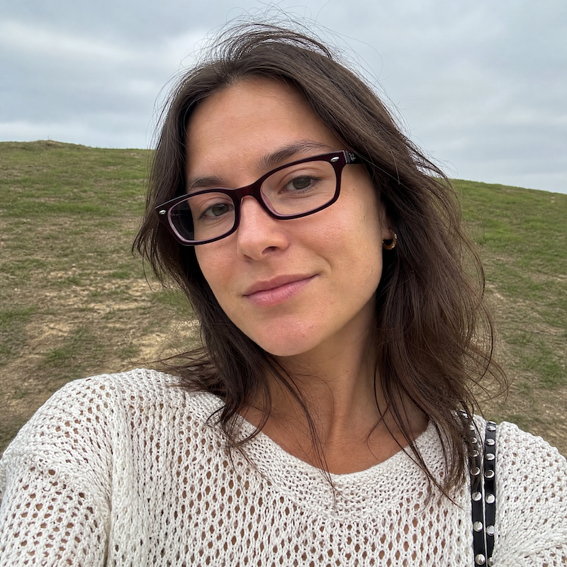 Ray-Ban 5150 2126 Glasses. Ray-Ban rectangular brown glasses. Affordable Ray-Ban glasses. Women's Ray-Ban glasses.