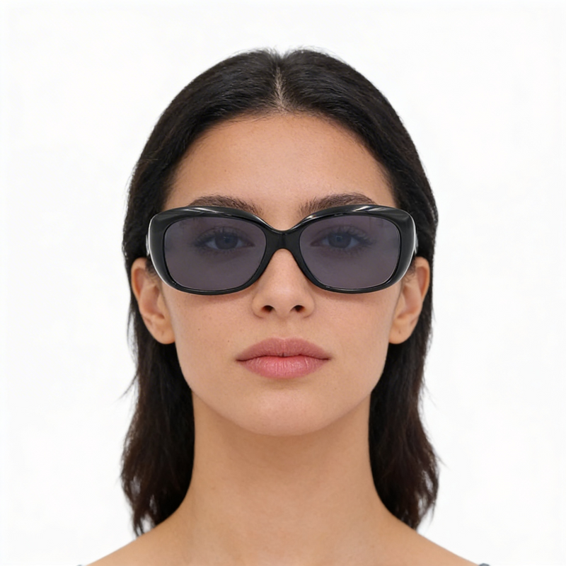 Ray-Ban 4101 Jackie Ohh Sunglasses. Black Jackie Ohh sunglasses. Sustainable sunglasses.