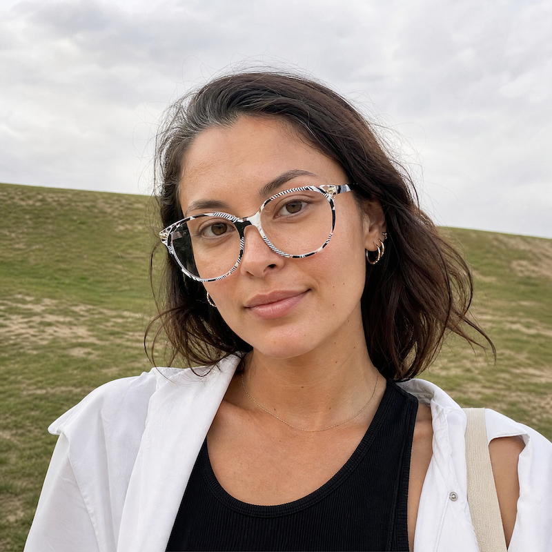 Zoe 2223 women's 80s oversized monochrome vintage glasses