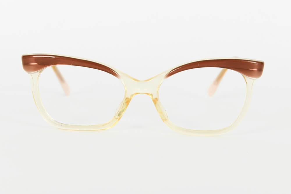 Cateye - 1940s-1960s Pale Brown Champagne Plastic