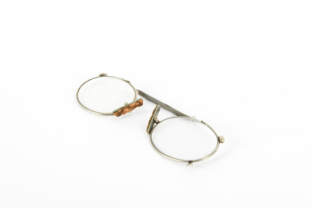 Victorian Gold-Filled Pince Nez Eyeglasses Specs in Case