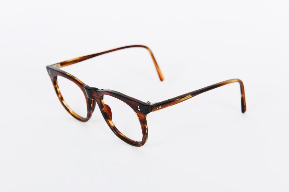 524 - 524 1940s-1960s Rounded Plastic Brown Tortoiseshell