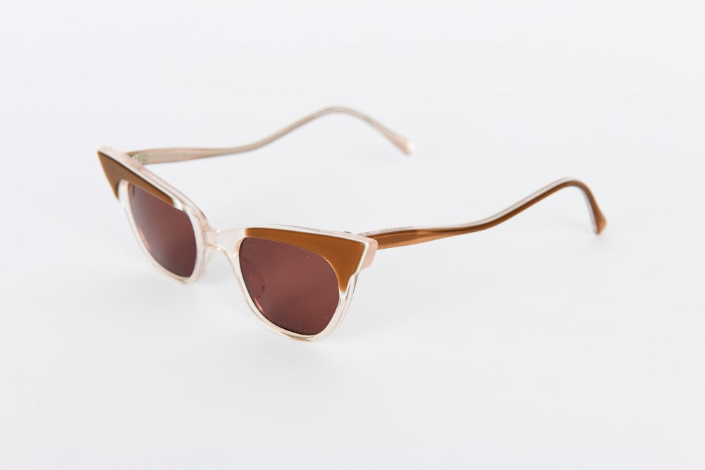 Cateye - 1950s-1960s Taupe Clear Cateye