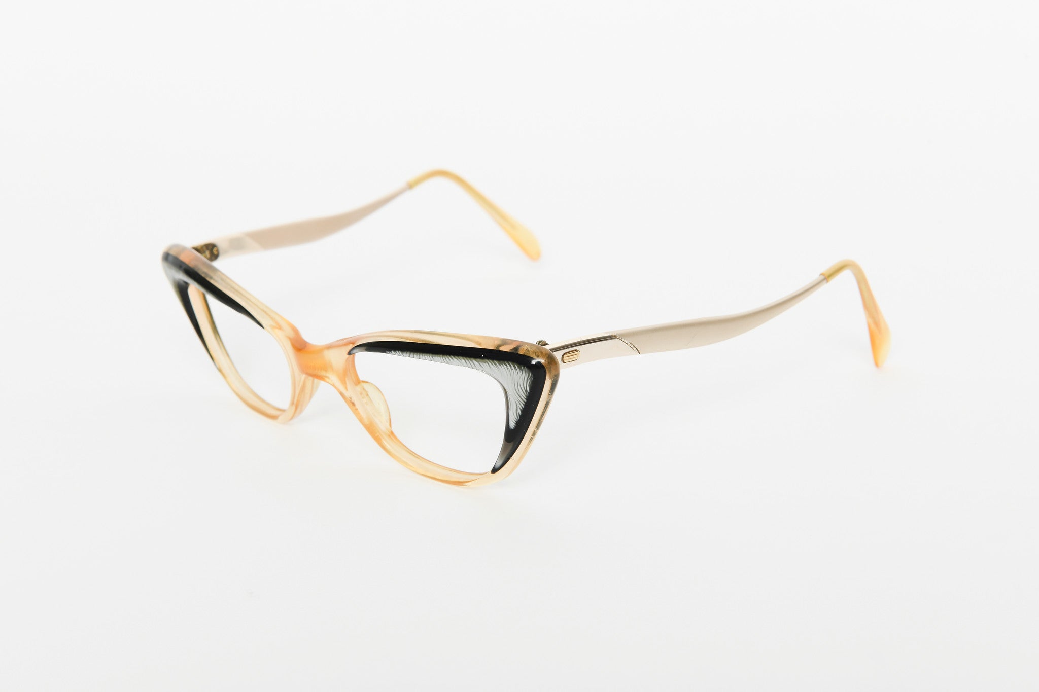 Cateye - 1940s-1960s Black Clear Gold