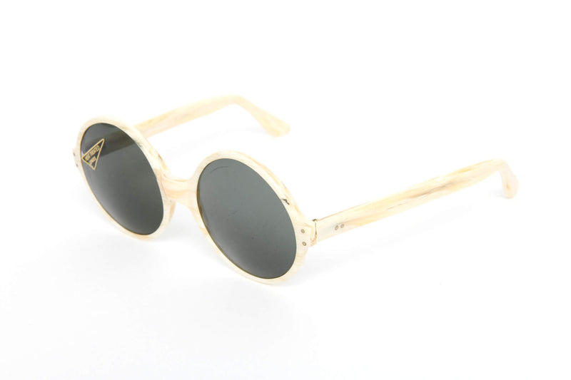 Women's Retro Sunspecs - 1940s-1970s Cream Round Plastic New Old Stock