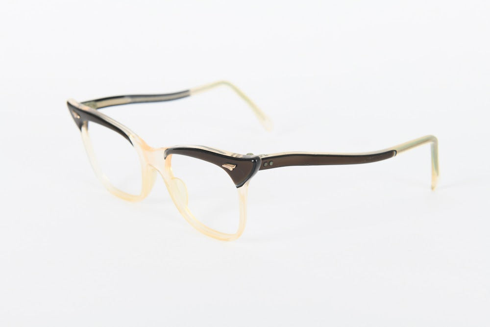 Cateye - 1940s-1960s Brown Champagne Plastic